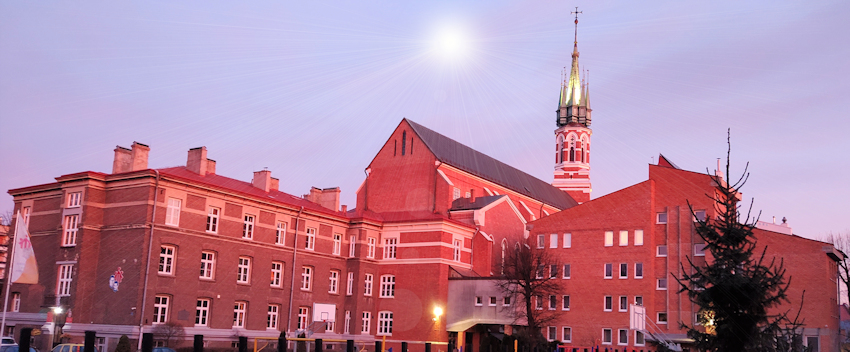 Obraz zawieraj�cy na wolnym powietrzu, niebo, budynek, Strzelista wie�a/iglica

Zawarto�� wygenerowana przez sztuczn� inteligencj� mo�e by� niepoprawna.