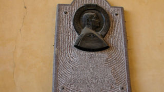 Obraz zawieraj�cy metal

Opis wygenerowany automatycznie