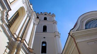 Obraz zawieraj�cy budynek, na wolnym powietrzu, niebo, wie�a

Opis wygenerowany automatycznie