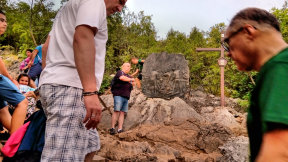 Obraz zawieraj�cy osoba, zewn�trzne, niebo

Opis wygenerowany automatycznie