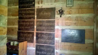 Obraz zawieraj�cy tekst, wewn�trz, kominek, kamie�

Opis wygenerowany automatycznie