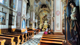 Obraz zawieraj�cy kaplica, katedra, �wi�te miejsca, Parafia

Opis wygenerowany automatycznie