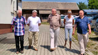 Obraz zawieraj�cy osoba, zewn�trzne, grupa

Opis wygenerowany automatycznie