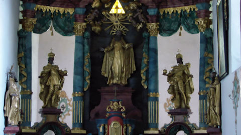 Obraz zawieraj�cy statua, �wi�tynia, miejsce mod��w, �wi�te miejsca

Opis wygenerowany automatycznie