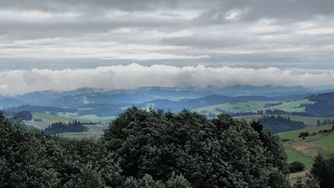 Obraz zawieraj�cy krajobraz, na wolnym powietrzu, chmura, natura

Opis wygenerowany automatycznie