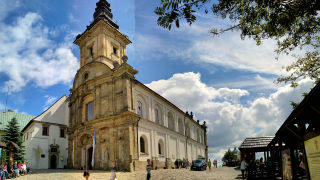 Obraz zawieraj�cy zewn�trzne, budynek, niebo, dom

Opis wygenerowany automatycznie