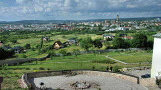 Obraz zawieraj�cy trawa, niebo, zewn�trzne, brzeg

Opis wygenerowany automatycznie