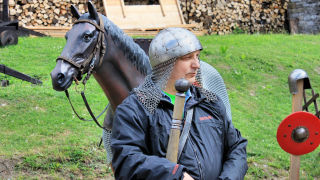 Obraz zawieraj�cy trawa, zewn�trzne, osoba, pole

Opis wygenerowany automatycznie