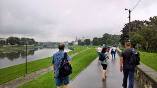 Obraz zawieraj�cy niebo, trawa, zewn�trzne, chodzenie

Opis wygenerowany automatycznie