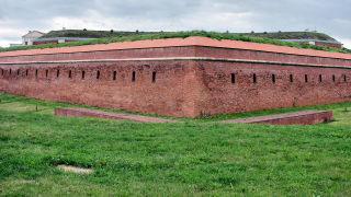 Obraz zawieraj�cy trawa, zewn�trzne, niebo

Opis wygenerowany automatycznie