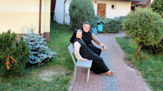 Obraz zawieraj�cy trawa, zewn�trzne

Opis wygenerowany automatycznie