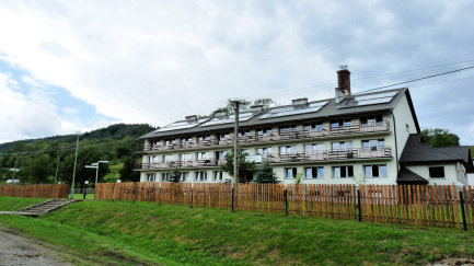 Obraz zawieraj�cy trawa, niebo, zewn�trzne, pole

Opis wygenerowany automatycznie