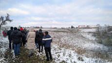 Obraz zawieraj�cy niebo, zewn�trzne, trawa, grupa

Opis wygenerowany automatycznie